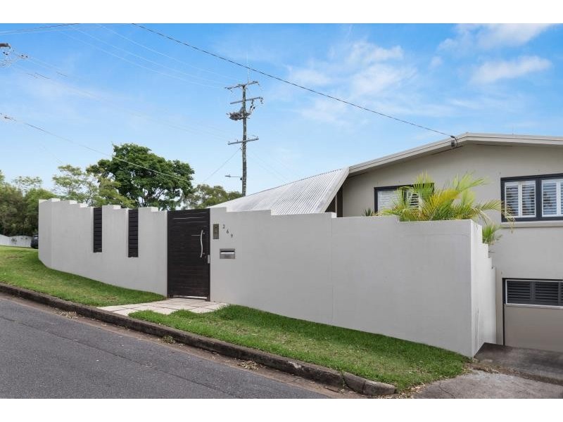 269 Simpsons Road, Bardon QLD 4065