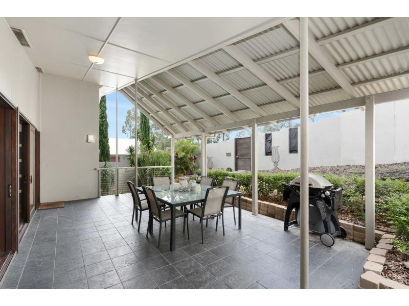 269 Simpsons Road, Bardon QLD 4065