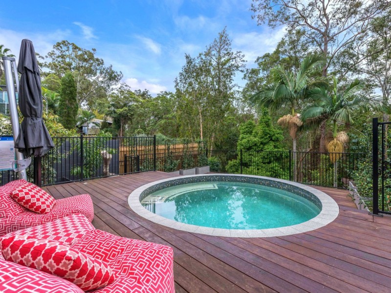 112 Outlook Crescent, Bardon QLD 4065