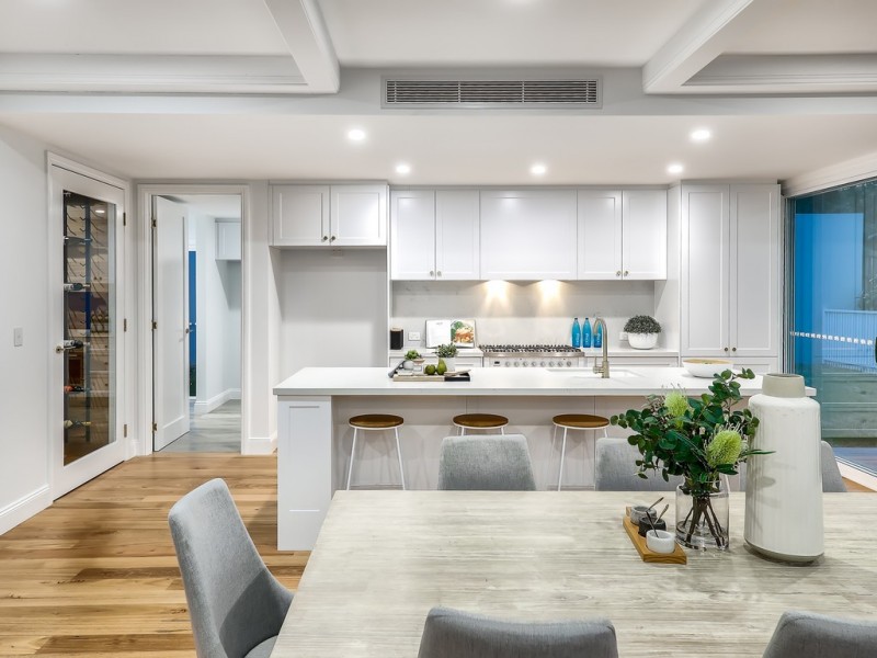 11 Rosewood Street, Bardon QLD 4065