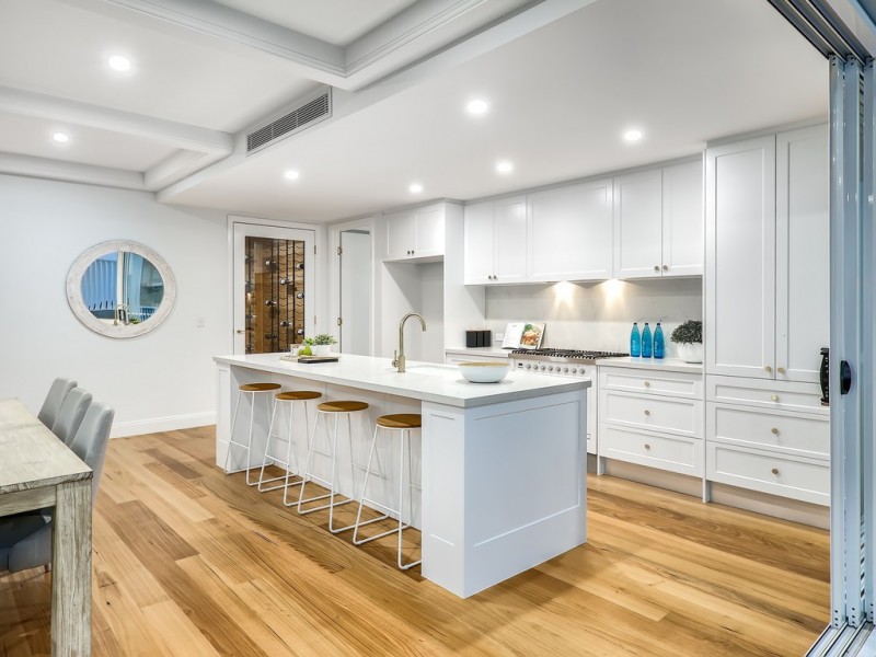 11 Rosewood Street, Bardon QLD 4065