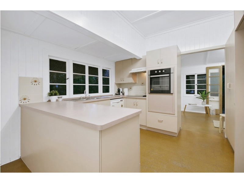 119 Leworthy Street, Bardon QLD 4065