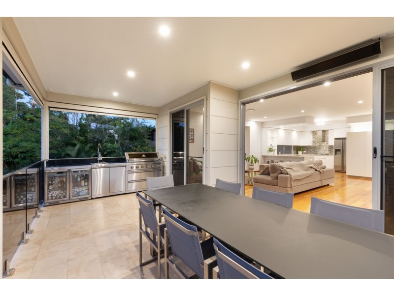 55 Taringa Parade, Indooroopilly QLD 4068