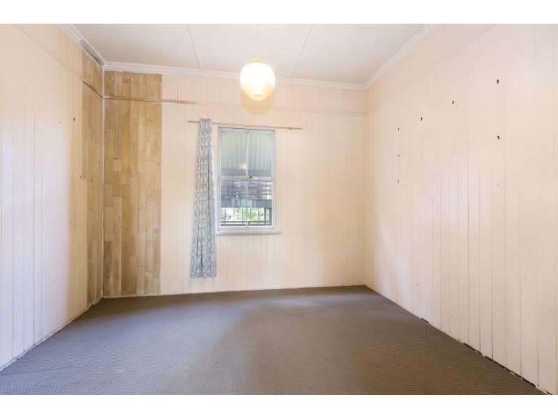 55 Heussler Tce, Milton QLD 4064