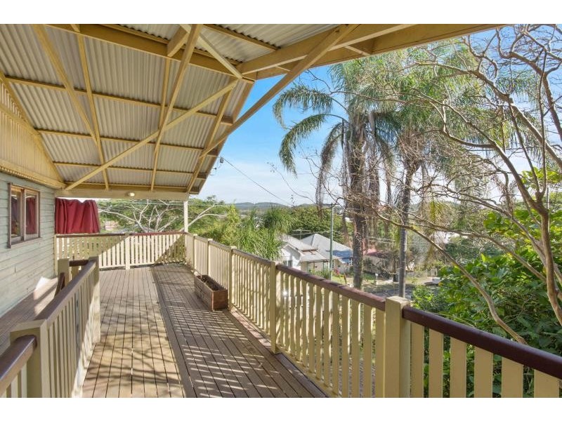 55 Heussler Tce, Milton QLD 4064