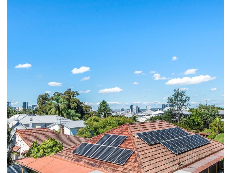 72 Cambridge Street, Red Hill QLD 4059