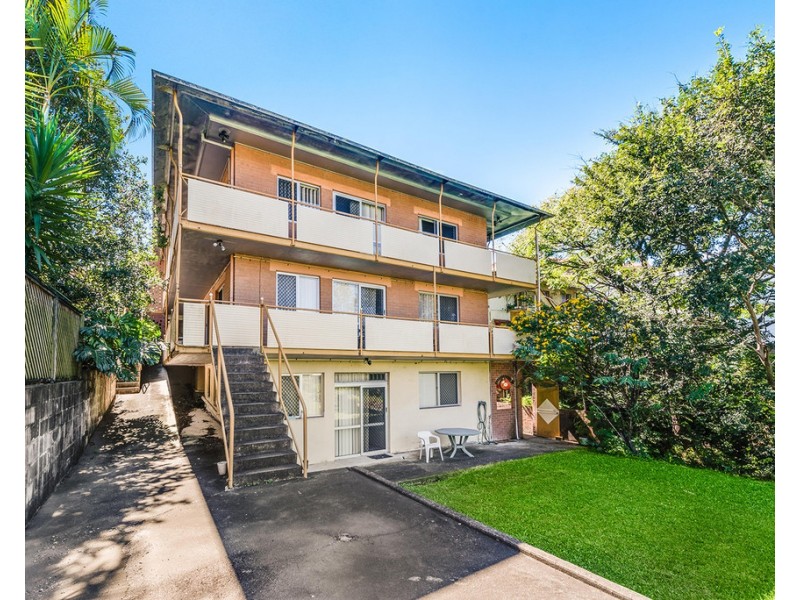 72 Cambridge Street, Red Hill QLD 4059