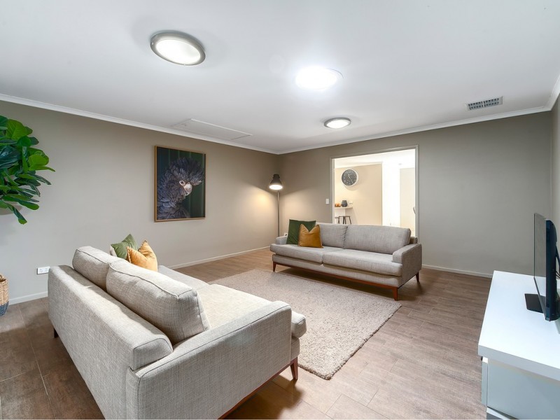 11 Kiriwina Street, Fig Tree Pocket QLD 4069