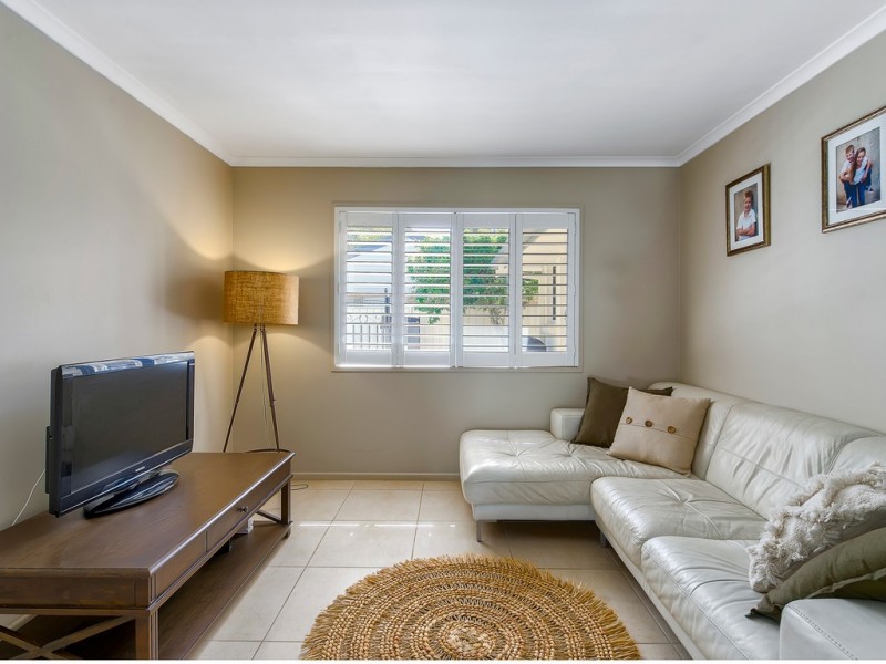 11 Kiriwina Street, Fig Tree Pocket QLD 4069