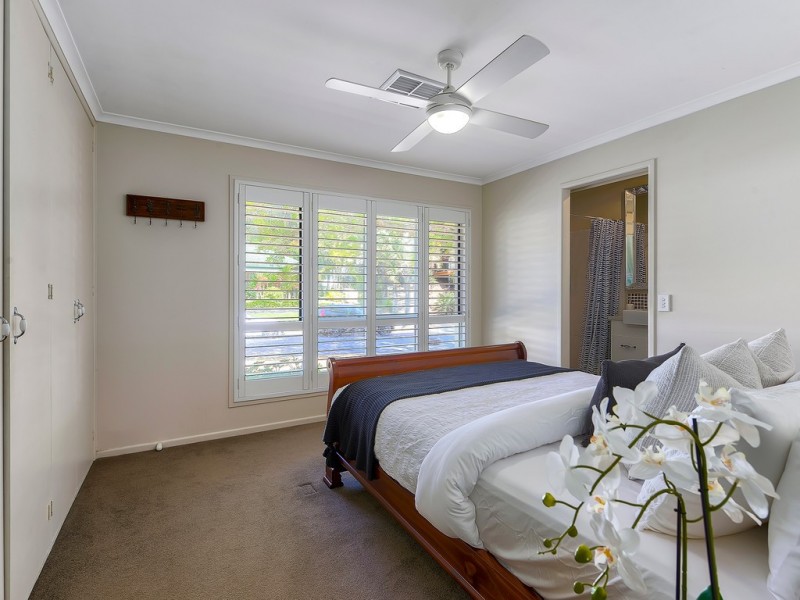 11 Kiriwina Street, Fig Tree Pocket QLD 4069