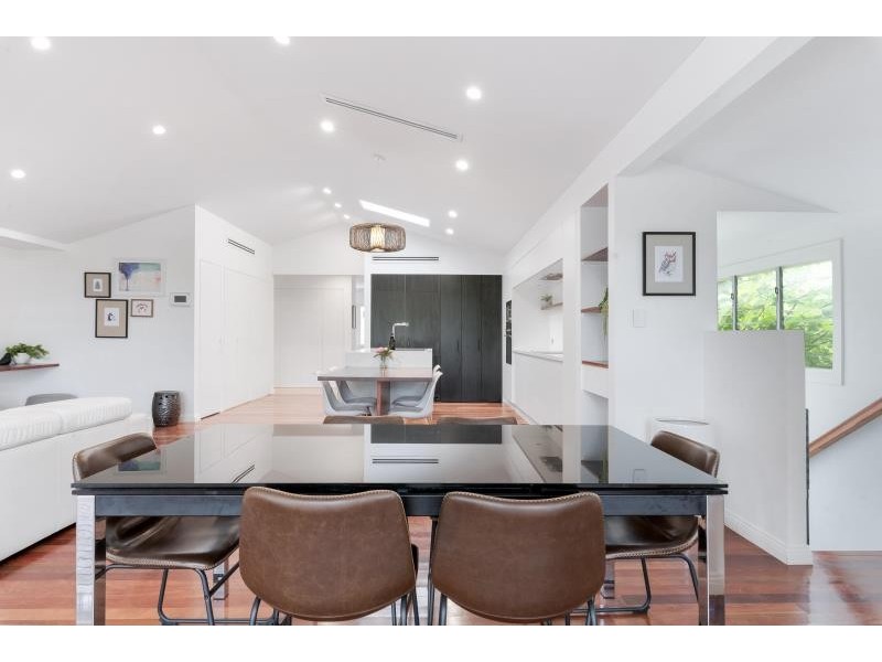 52 Davies Road, Ashgrove QLD 4060