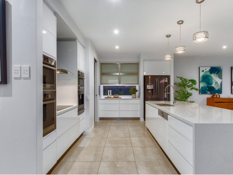 26 Moyry Street, The Gap QLD 4061
