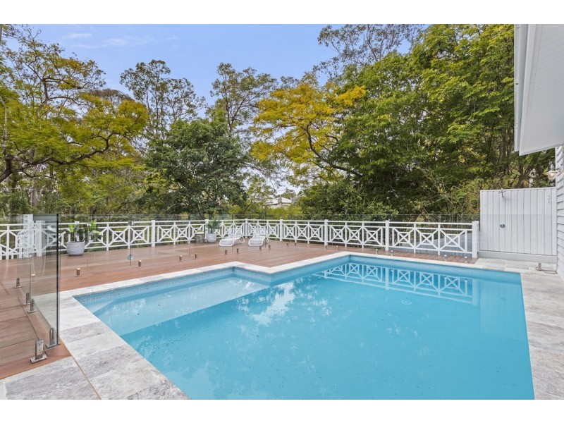 167 Simpsons Road, Bardon QLD 4065