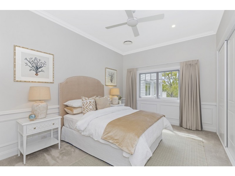 167 Simpsons Road, Bardon QLD 4065