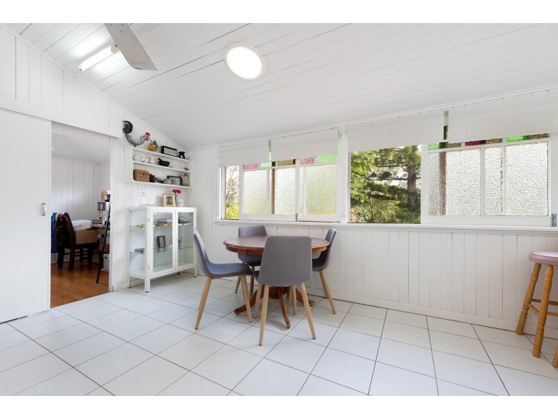 88 Coopers Camp Road, Bardon QLD 4065