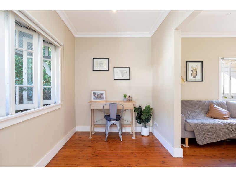 18 High Street, Ashgrove QLD 4060