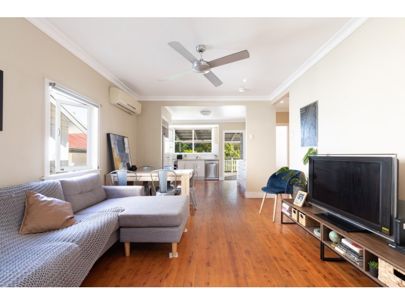 18 High Street, Ashgrove QLD 4060