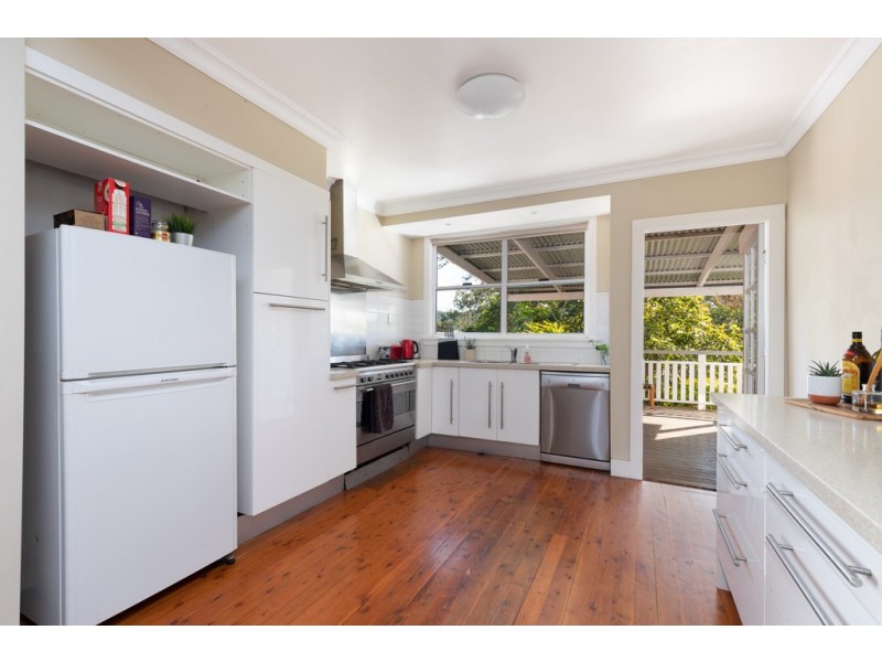 18 High Street, Ashgrove QLD 4060