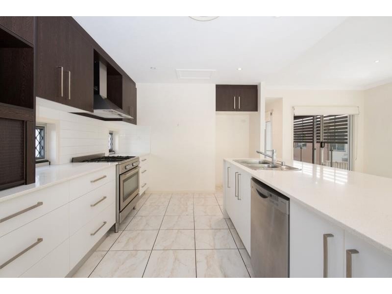 66 Lorward Street, Bardon QLD 4065