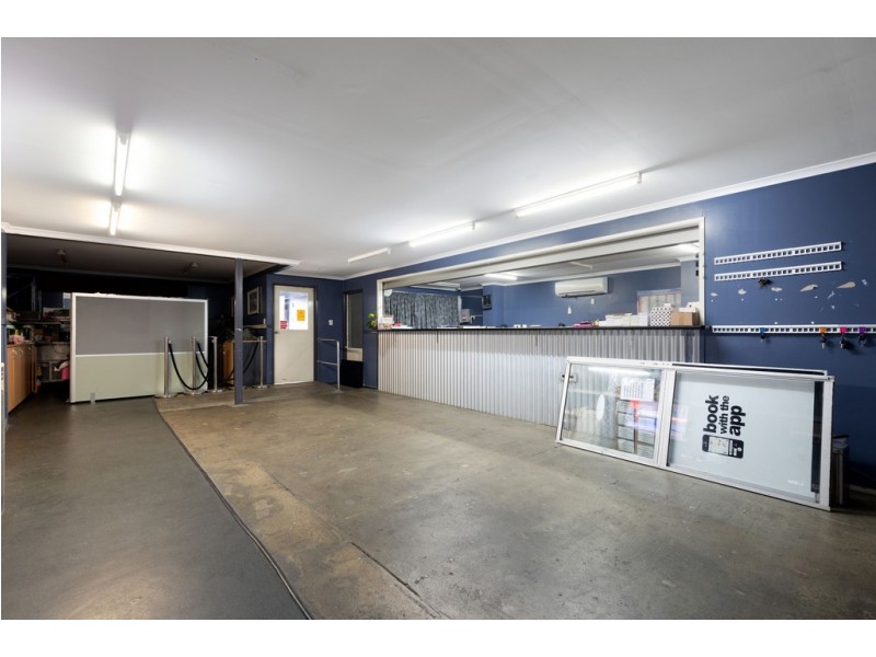 17 – 21B Hutcheson Street, Albion QLD 4010