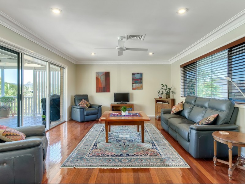 5 Nina Street, The Gap QLD 4061