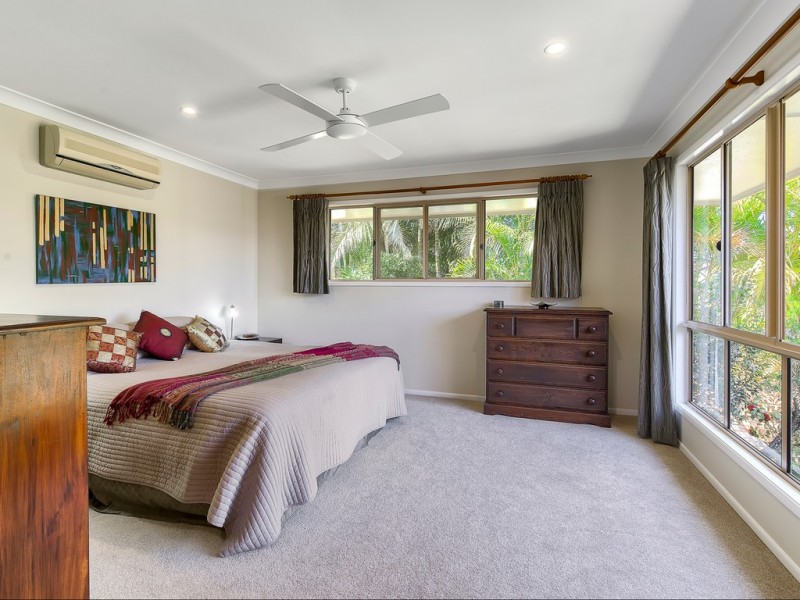 5 Nina Street, The Gap QLD 4061