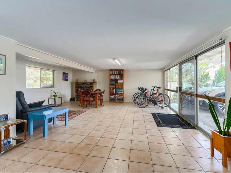 5 Nina Street, The Gap QLD 4061