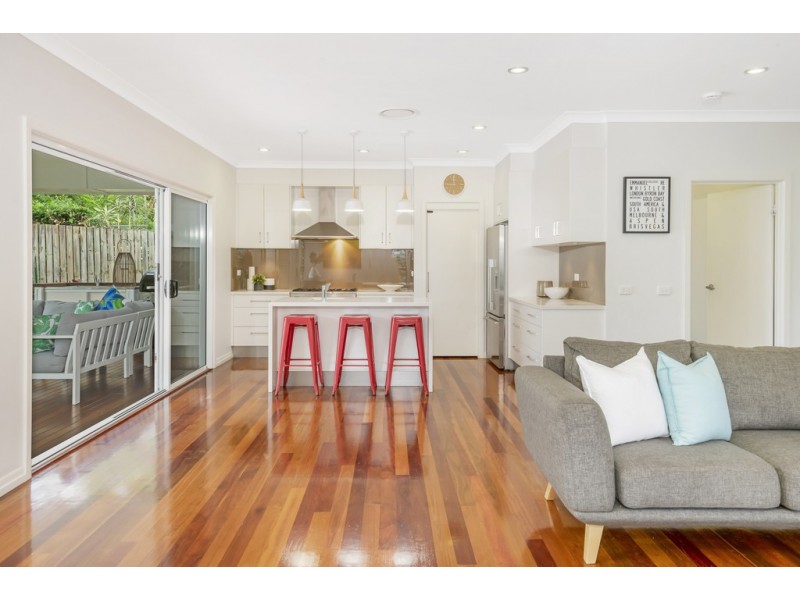 108 Fletcher Parade, Bardon QLD 4065