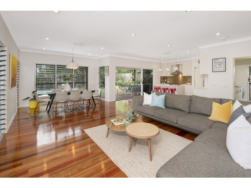 108 Fletcher Parade, Bardon QLD 4065