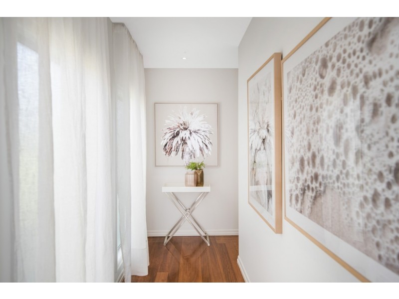 8 Musgrave Street, Toowong QLD 4066