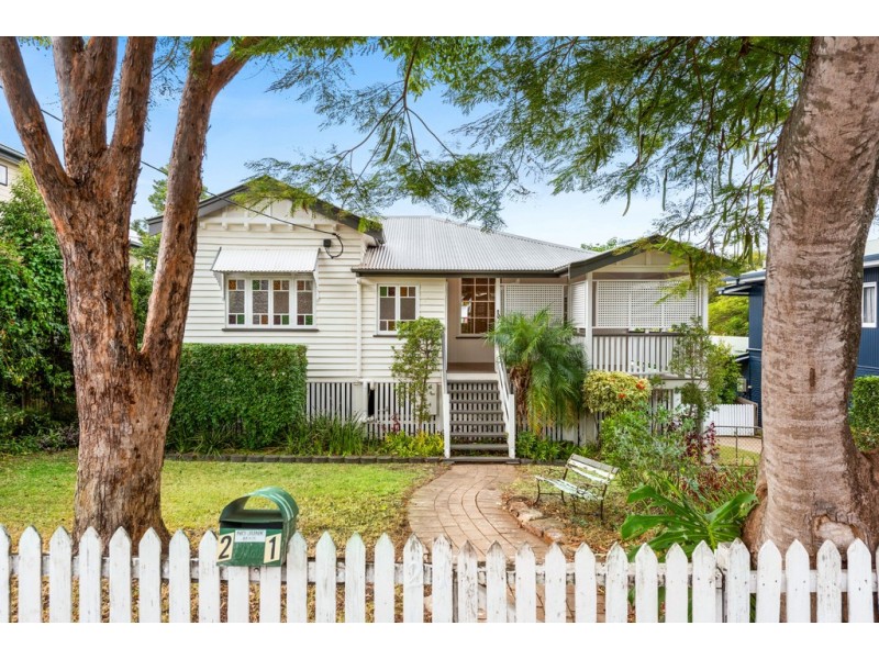 21 Bally Street, Kelvin Grove QLD 4059