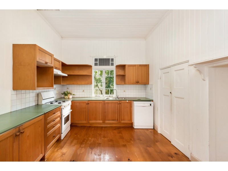 21 Bally Street, Kelvin Grove QLD 4059