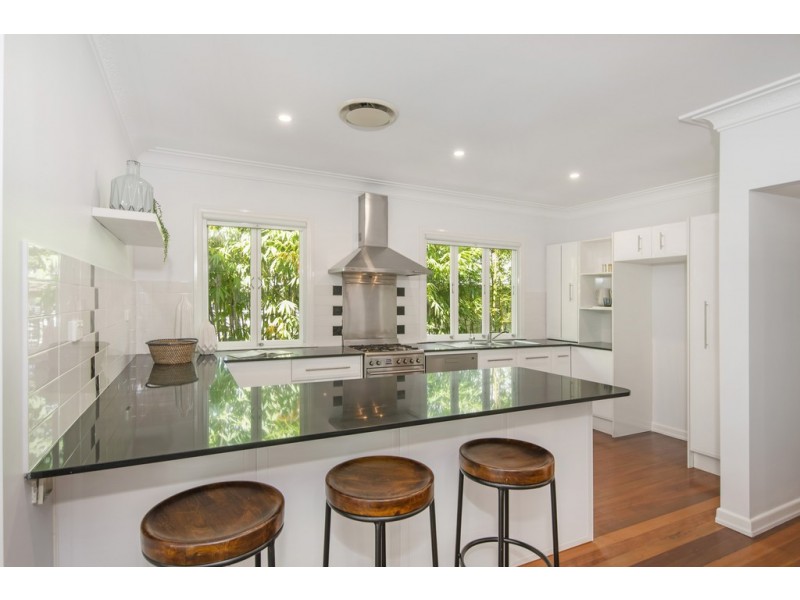 43 Weatherhead Avenue, Ashgrove QLD 4060