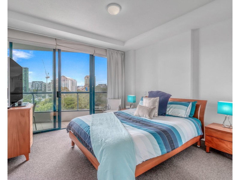 37/321 Main Street, Kangaroo Point QLD 4169