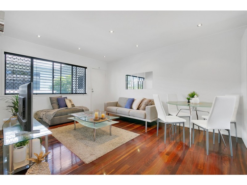 2/15 Woodcock Street, Paddington QLD 4064