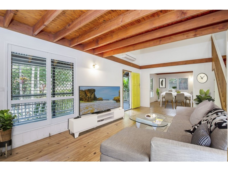 8 Rosalie Street, Bardon QLD 4065