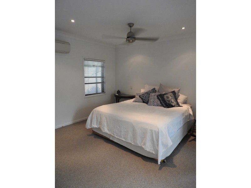 14 St Vincent Street, Ashgrove QLD 4060