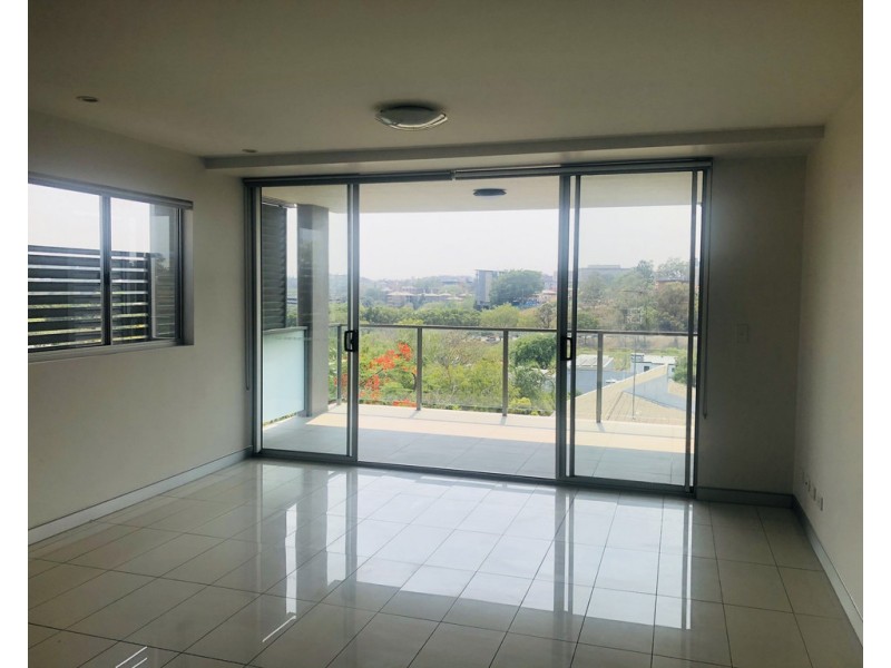 4/58 Durham Street, St Lucia QLD 4067