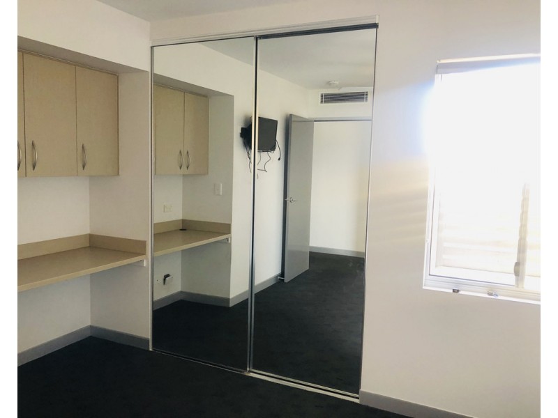 4/58 Durham Street, St Lucia QLD 4067