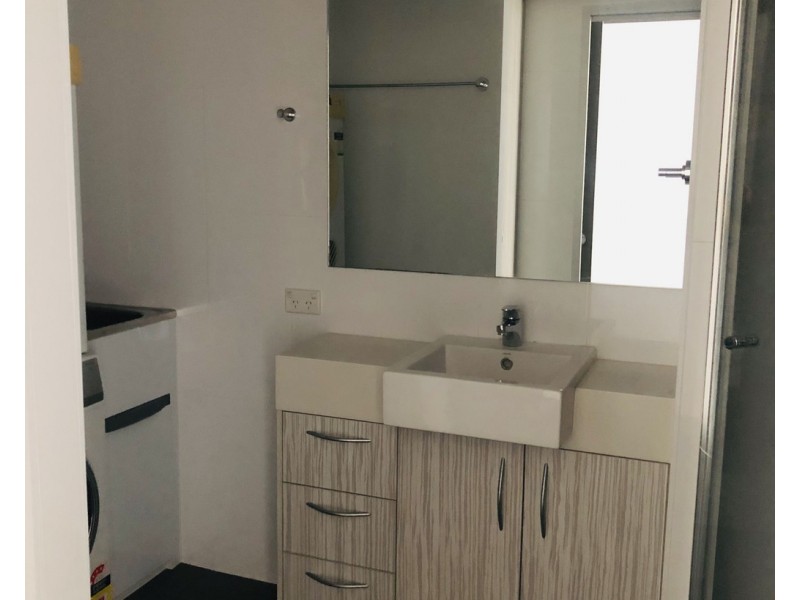 4/58 Durham Street, St Lucia QLD 4067