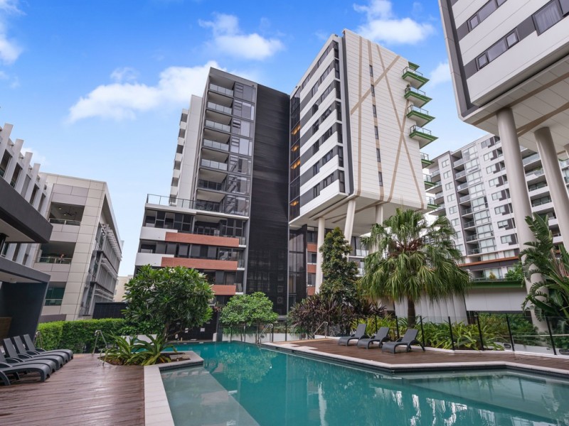 2098/9 Edmondstone Street, South Brisbane QLD 4101