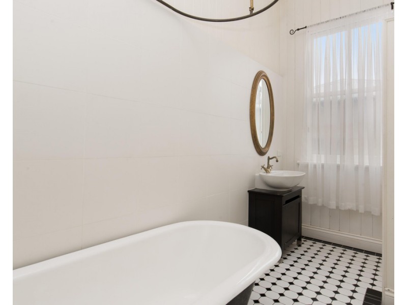 28 Imperial Terrace, Paddington QLD 4064