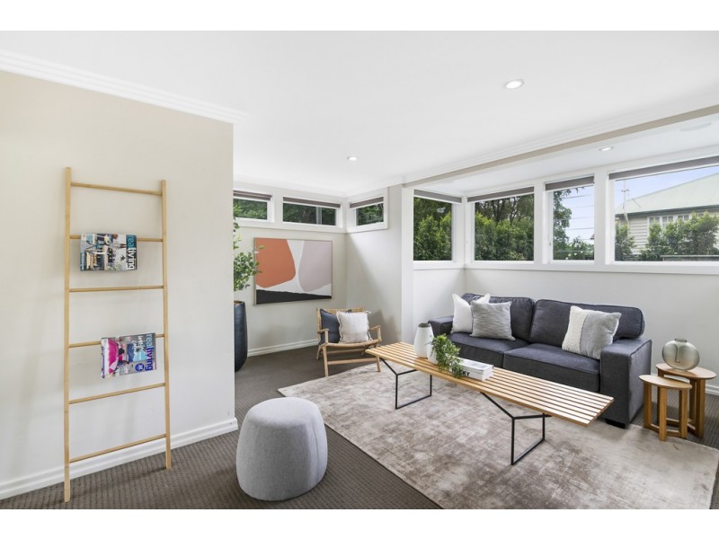 2 Glenlyon Drive, Ashgrove QLD 4060