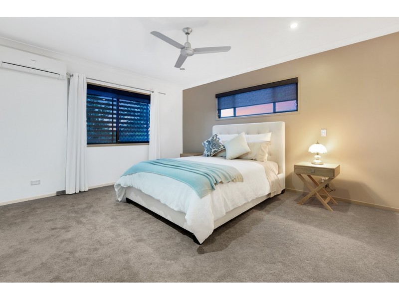 15 Clara Street, Corinda QLD 4075