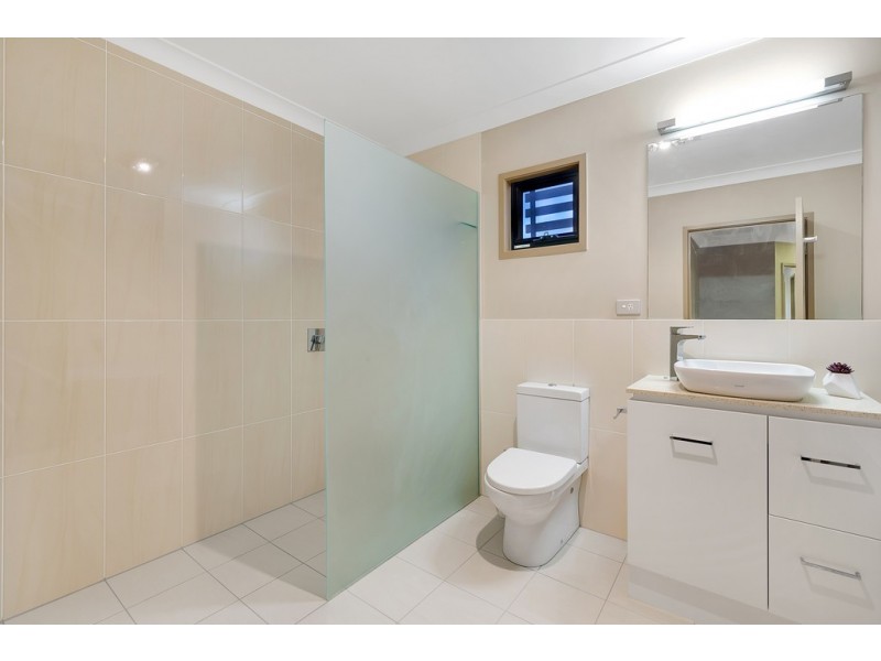 15 Clara Street, Corinda QLD 4075