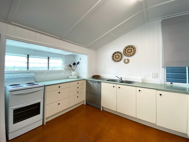42 Upper Cairns Terrace, Paddington QLD 4064