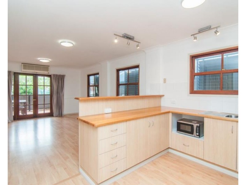 2/8 Horsfall Street, Paddington QLD 4064