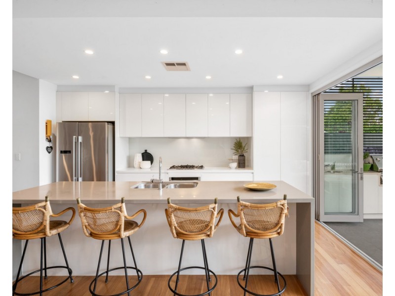 48 Alexandra Street, Bardon QLD 4065