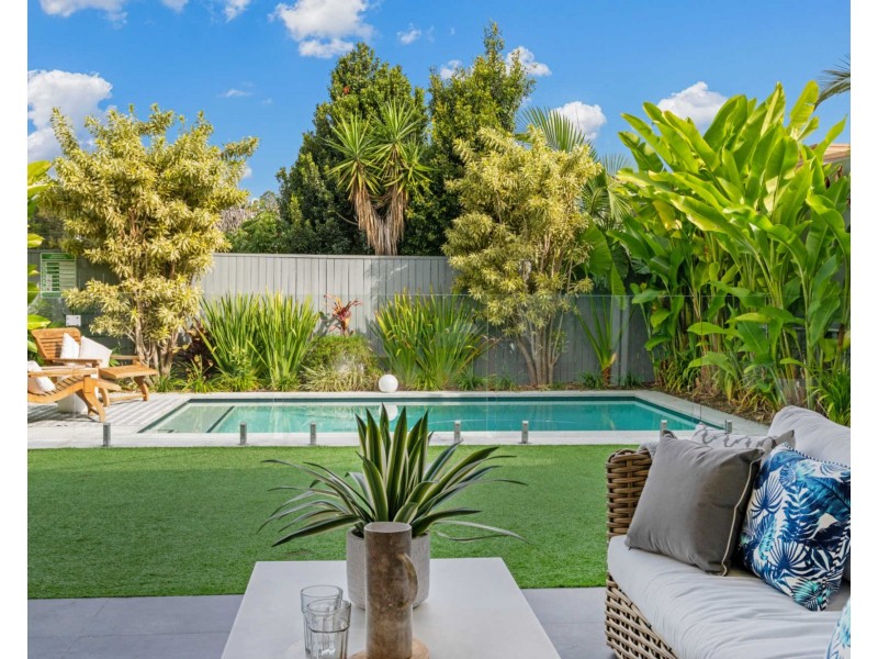 48 Alexandra Street, Bardon QLD 4065