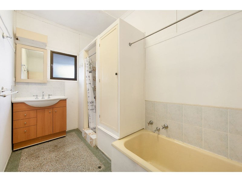 54 Kapunda Street, Toowong QLD 4066